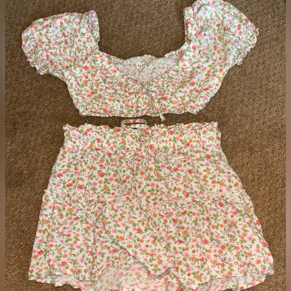 Aeropostale 2 Piece Set
